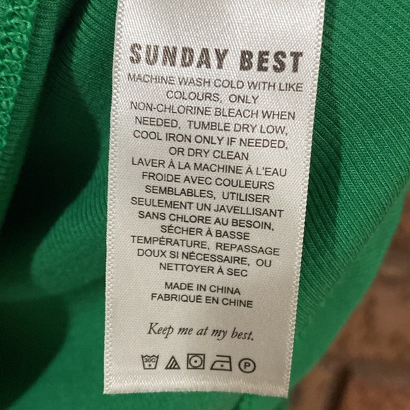 Aritzia⭐️Freshman turtleneck♥️EUC - Picture 6 of 8